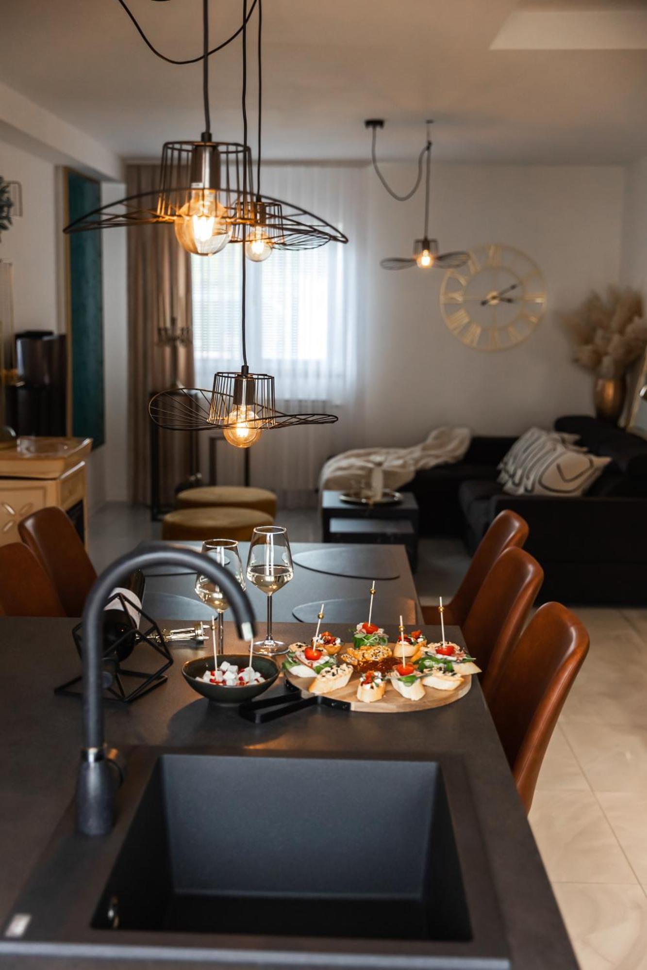 Deluxe Apartment Roma Imotski Dış mekan fotoğraf